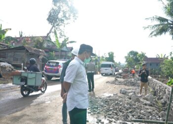 Gubernur Tinjau Pembangunan Jalan Poros Pekkae-Takkalalla Senilai Rp41,9 Miliar