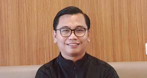 Chairman AMKOP Business School (STIE AMKOP), Dr. Bahtiar Maddatuang SE. M.Si, CPHCM