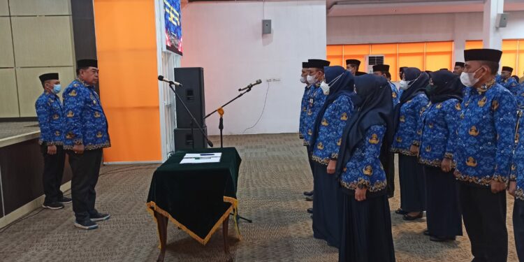 Sekda Pemprov Sulsel, Abdul Hayat Gani melantik pengurus Korpri Parepare, di Rujab Wali Kota Parepare, Sabtu (10/9/2022)