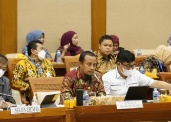 Gubernur Sulsel, Andi Sudirman Sulaiman di hadapan Komisi VII DPR RI sepakat tidak memperpanjang kontrak karya PT Vale Indonesia, Kamis (8/9/2022).