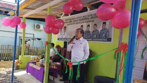 Tinggal Menumpang, Pegawai Syara di Empagae Kini Punya Tempat Tinggal Tinggal Menumpang, Pegawai Syara di Empagae Kini Punya Tempat Tinggal