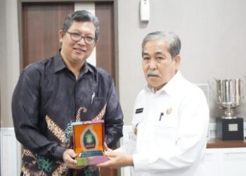 Dukung Hadirnya Pelabuhan Kering, Bupati Sidrap Teken Kesepakatan dengan Direktur UPC