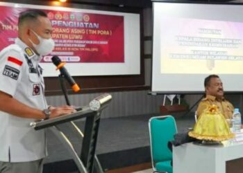 Kantor Imigrasi Palopo menggelar rapat penguatan Tim Pengawasan Orang Asing (Tim Pora) Kabupaten Luwu di Hotel Borneo, Senin (5/9/2022)