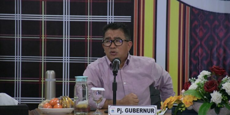 PJ Gubernur Sulbar Minta OPD Percepat Belanja dan Lebih Kencang Bekerja PJ Gubernur Sulbar Minta OPD Percepat Belanja dan Lebih Kencang Bekerja