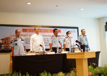 Kantor Imigrasi Kelas I TPI Makassar menggelar Rapat Koordinasi Tim Pengawasan Orang Asing (Tim Pora) di Hotel Dalton, Senin (3/10/2022).