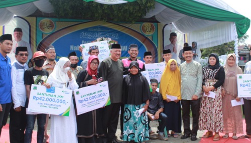 Hadiri Maulid Akbar se-Kecamatan Mattiro Sompe, Bupati Pinrang Minta Maaf Karena Ini Hadiri Maulid Akbar se-Kecamatan Mattiro Sompe, Bupati Pinrang Minta Maaf Karena Ini