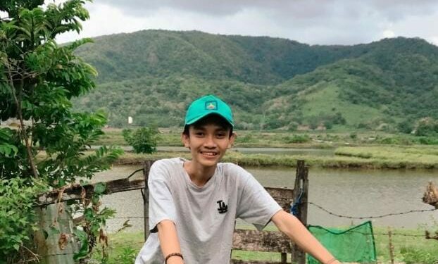 ESAI : Mengiris hati, Suka dan Duka di Balik Keindahan (2)