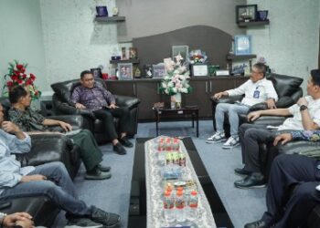 Dewas PDAM Bogor Kunjungi PDAM Makassar, Dirut Beni Iskandar Sharing Informasi