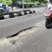 Pemkot Parepare Alokasikan Rp 1,9 M Benahi Jalan Berlubang di Jendral Sudirman Pemkot Parepare Alokasikan Rp 1,9 M Benahi Jalan Berlubang di Jendral Sudirman