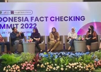 Perwakilan organisasi dan komunitas yaitu Mafindo, AJI, AMSI, Perludem dalam acara Indonesia Fact-Checking Summit (IFCS) 2022 di Hotel AOne, Rabu (30/11/2022).