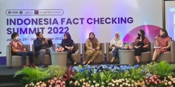 Perwakilan organisasi dan komunitas yaitu Mafindo, AJI, AMSI, Perludem dalam acara Indonesia Fact-Checking Summit (IFCS) 2022 di Hotel AOne, Rabu (30/11/2022).