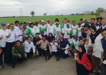 Serahkan Bantuan Pupuk Hayati, Bupati Sidrap Harap Petani Tidak Ketergantungan Pupuk Subsidi