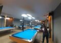 Peserta lomba sedang berlaga dalam ajang Turnamen Biliar “8 Ball Pool & Café”  ,  Jl Sungai Saddang Kompleks Latanete Blok C17, Kamis (12/1/2023)