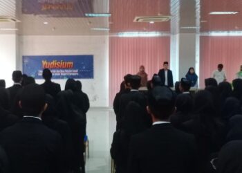 Ratusan Mahasiswa Yudisium, Dekan Fakshi IAIN Parepare Harap Jangan Lupakan Almamater