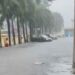 Halaman parkir Makassar Golden Hotel (MGH), Jl Pasar Ikan yang turut mengalami banjir pekan lalu
