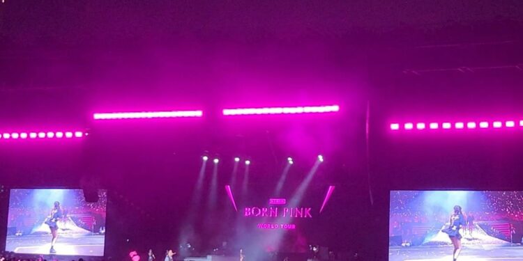 OPINI: Konser Blackpink dan Visi Khairu Ummah