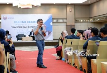 Kuliah Umum, UNIBOS Hadirkan Rocky Gerung