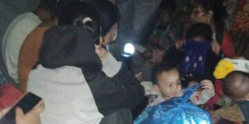 Gempa M6,9, Warga Kabupaten Kepulauan Mentawai Mengungsi