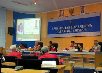 Universitas Hasanuddin (Unhas) menggelar kuliah bestari  bersama seluruh civitas akademika se-Unhas di Ruang Senat Rektorat pada Kamis (4/5/2023)