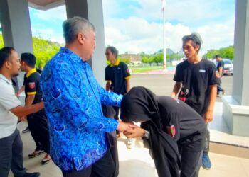 Bupati Lepas Kontingen Silat Kodim 1404 Pinrang