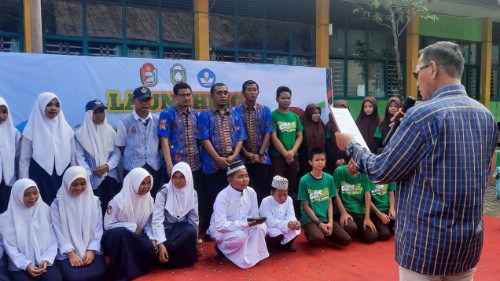 SMP Negeri 9 Parepare Luncurkan Program Green Nine, Makkiade dan Majalah Digital SMP Negeri 9 Parepare Luncurkan Program Green Nine, Makkiade dan Majalah Digital