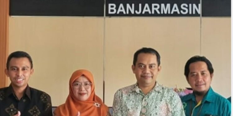 . Academic Sharing pertama dilakukan dengan FEBI UIN Antasari Banjarmasin di Banjarmasin pada Rabu (7/6/2023)