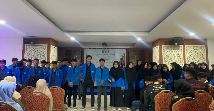 Himpunan Mahasiswa Jurusan  (HMJ) Hukum Ekonomi Syariah (HES) Fakultas Agama Islam (FAI) Unismuh Makassar menggelar pelantikan pengurus di Menara Iqra Lt 2 pada Kamis (15/6/2023)