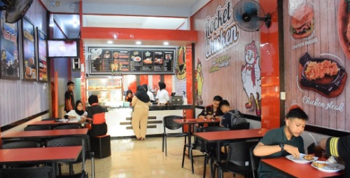Rocket Chicken, Hadir dan Menambah Pilihan Bagi Pecinta Kuliner di Kota Parepare Rocket Chicken, Hadir dan Menambah Pilihan Bagi Pecinta Kuliner di Kota Parepare