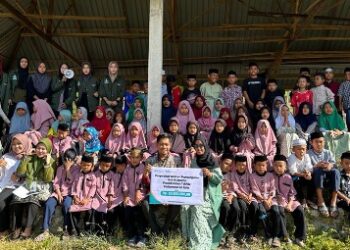 Lewat Program BSI Maslahat, BSI Pinrang Salurkan Bantuan ke Pondok Tahfidz
