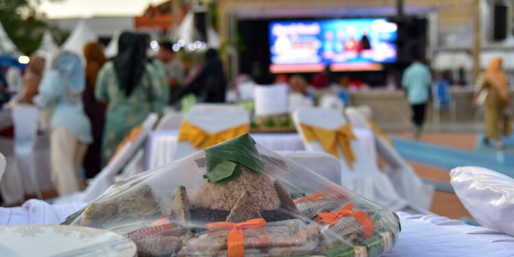 Lomba Nanre Sokkoreng, makanan khas  kabupaten Wajo oleh Dekranasda Sulsel, Selasa (8/8/2023)