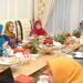Bunda PAUD Sulsel, Sofha Marwah Bahtiar, memimpin rapat bersama Pokja Bunda PAUD, di Rumah Jabatan Gubernur Sulsel, Selasa (3/10/2023)