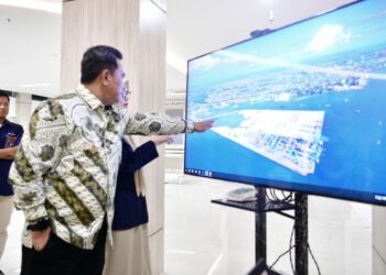 Kunjungan Pj Gubernur Sulsel Bahtiar Baharuddin ke Kantor Pelindo Regional IV Makassar, Kamis (12/10/2023)