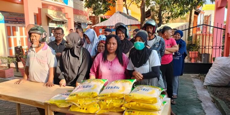 Pemkot Parepare Giatkan Pasar Murah di Kelurahan Ujung Baru