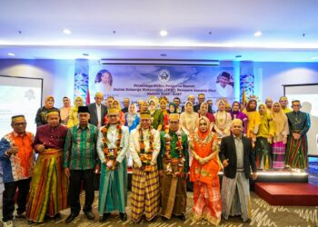 Wali Kota Parepare, Taufan Pawe (TP) menghadiri pengukuhan Pengurus Wilayah Ikatan Keluarga Masyarakat Parepare (IKM Pare) Jakarta di Hotel Ibis Jakarta Harmoni, Ahad (8/10/2023)