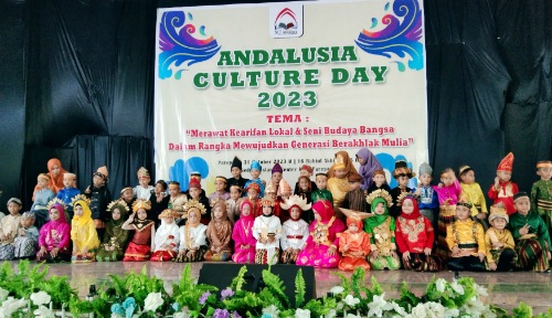 SIT Andalusia Latih Peserta Didik Berekpresi dan Cintai Budaya Lewat Culture Day 2023 SIT Andalusia Latih Peserta Didik Berekpresi dan Cintai Budaya Lewat Culture Day 2023