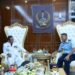 Penjabat (Pj) Gubernur Sulsel, Bahtiar Baharuddin, menerima audiensi dari Panglima Komando Operasi Udara (Pangkoopsud) II yang baru, Marsekal Muda (Marsda) TNI Budhi Achmadi, di Kantor Gubernur Sulsel, Selasa (31/10/2023).