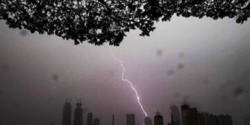 Prediksi BMKG Sulsel, 3 Hari Daerah ini Berpotensi Hujan Disertai Angin Kencang hingga Kilat