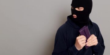 Ditinggal Salat Isya, HP Senilai Rp 5 Juta Hilang