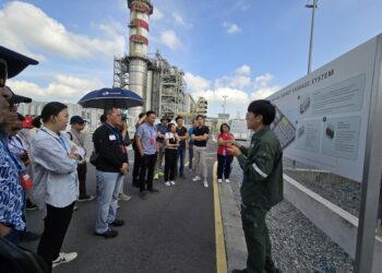 Siap Diterapkan di Makassar, Danny Pomanto Studi Tiru Teknologi Pembangunan Kabel Bawah Tanah Singapura