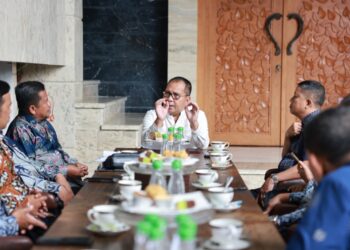 Wali Kota Makassar, Danny Pomanto silaturahmi bersama Forum Kerukunan Umat Beragama (FKUB) di kediamannya, Senin (11/3/2024)