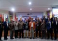 Foto bersama usai  penandatanganan Memorandum of Understanding (MoU) Universitas Bosowa dan Universitas Khairun berlangsung di Ruang Senat Lt. 9 Unibos, Sabtu (2/3/2024)