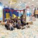 Baby House Sekolah Alam Bosowa mengeksplorasi dunia bermain dan belajar di playground Kidzoona, di Trans Studio Mall Makassar, Rabu (24/4/2024)