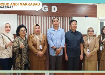 Pendiri Siloam Hospitals Puji Pelayanan RSUD Andi Makkasau