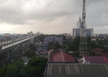 BMKG Sulsel Rilis Prakiraan Cuaca, Wilayah Ini Terdampak Siaga dan Waspada