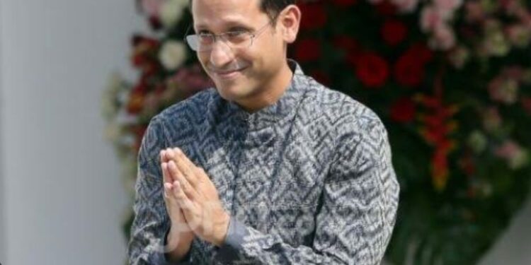 Koordinasi dengan PTN,  Mendikbudristek Batalkan Kenaikan UKT