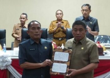 DPRD Parepare Sampaikan Catatan di Paripurna Penyampaian dan Penyerahan Rekomendasi