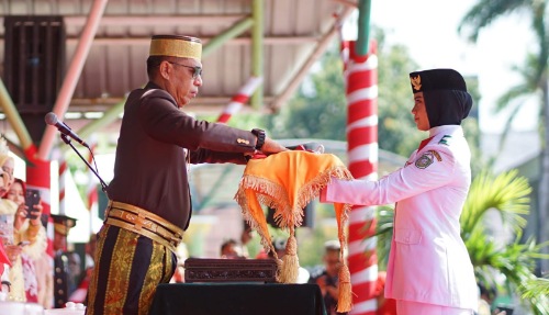 Jadi Inspektur Upacara HUT RI ke-79 di Kota Parepare, Pj Wali Kota Akbar Ali Sampaikan Kebanggaan dan Pujian Jadi Inspektur Upacara HUT RI ke-79 di Kota Parepare, Pj Wali Kota Akbar Ali Sampaikan Kebanggaan dan Pujian