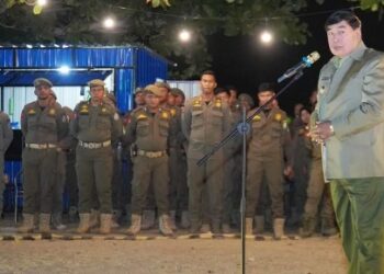 Pemkot Parepare Luncurkan Proyek Perubahan “LAPOR PAK SATPOL” untuk Menata Lokasi Kaki Lima