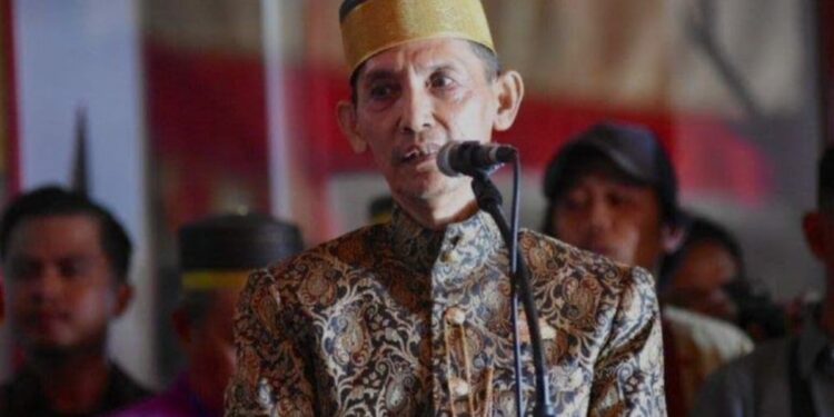 Raja Gowa Mangkat, Siapa Pewaris Takhta Selanjutnya? Raja Gowa Mangkat, Siapa Pewaris Takhta Selanjutnya?