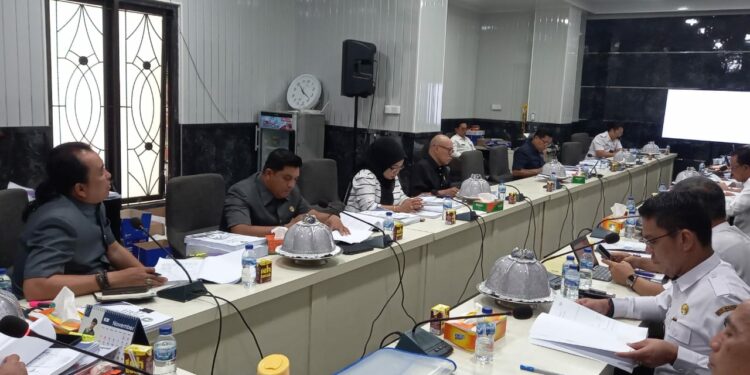 DPRD Parepare Bahas Rancangan APBD 2025 Bersama TAPD
